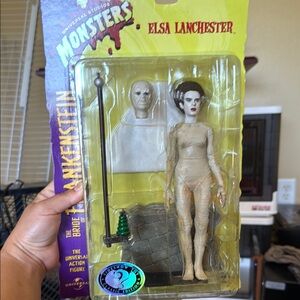 Universal Monsters Elsa Lanchester Action Figure